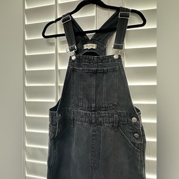 Madewell Women's Straight Leg Black Denim Overalls Size Medium - Picture 5 of 11